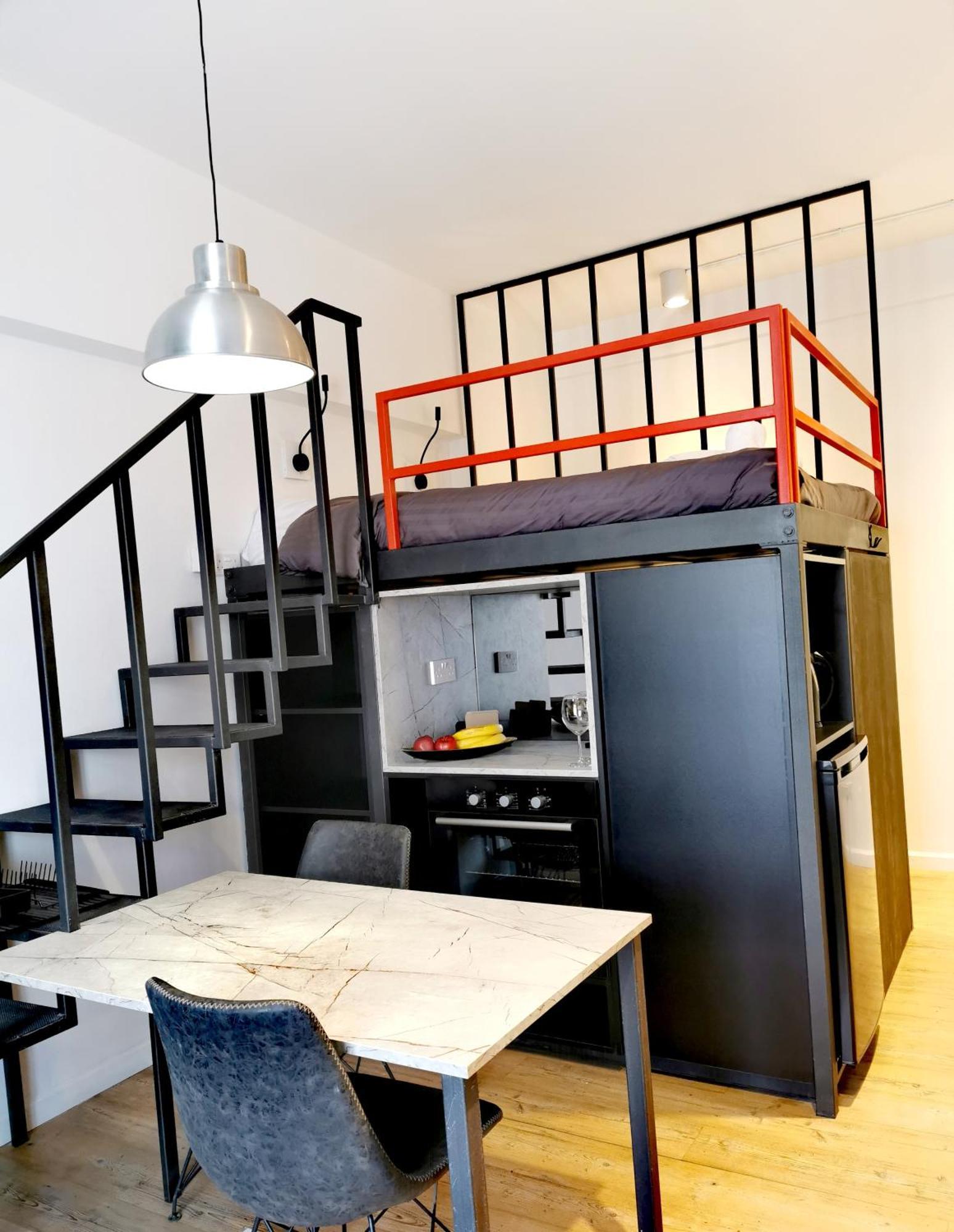 Unique City Centre Apartments Никосия Экстерьер фото
